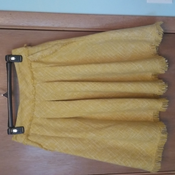 Anthropologie Dresses & Skirts - Anthropologie Maeve Yellow Aline Skirt sz 2
